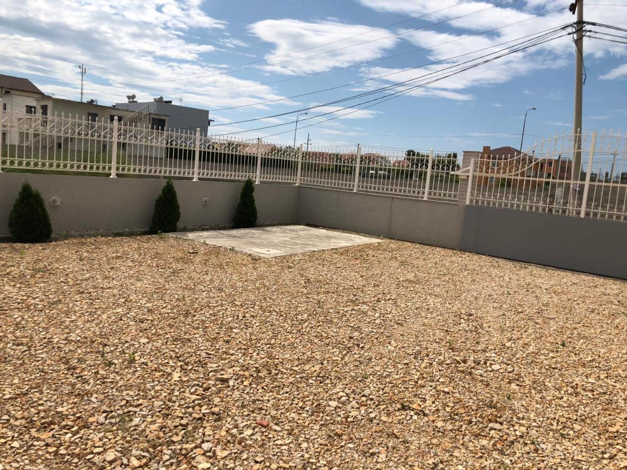 Doci Seven Hotel Velipoja Kültér fotó
